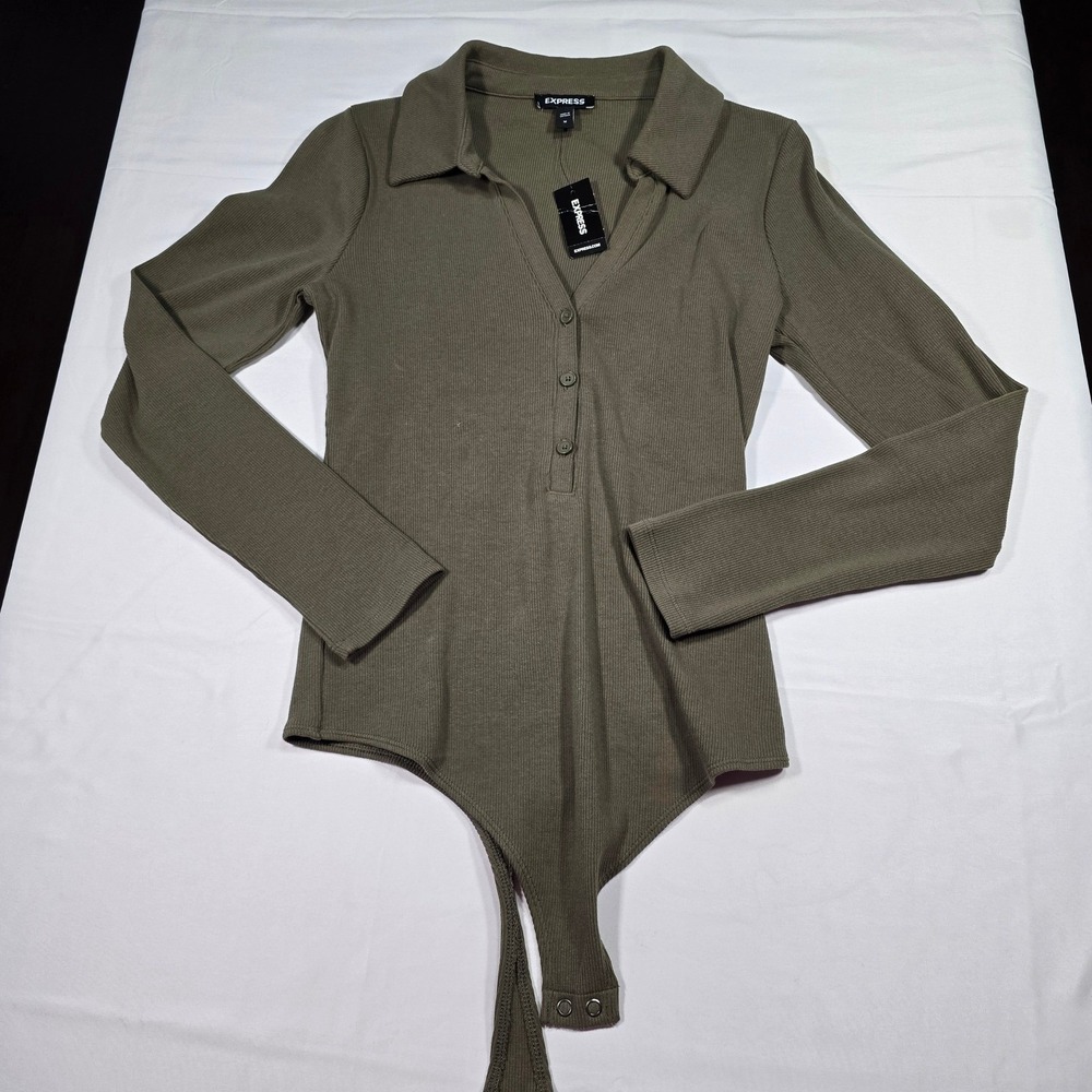 Express Womens Medium nwtโ Ribbed Henley Bodysuit Green Long Sleeve Polo Collar